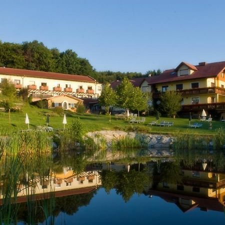 Brennerei & Wohlfuhlhotel Lagler Kukmirn Exterior foto